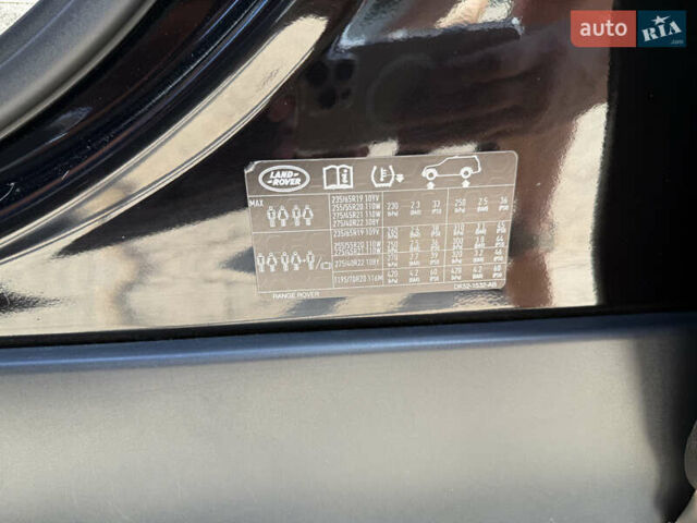 Черный Ленд Ровер Рендж Ровер, объемом двигателя 4.37 л и пробегом 202 тыс. км за 61499 $, фото 45 на Automoto.ua
