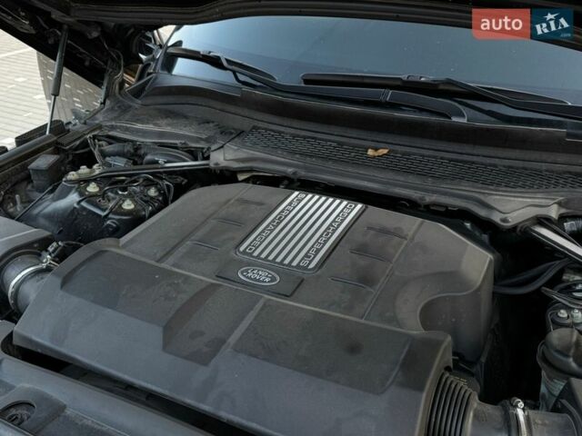 Черный Ленд Ровер Рендж Ровер, объемом двигателя 5 л и пробегом 206 тыс. км за 29500 $, фото 53 на Automoto.ua