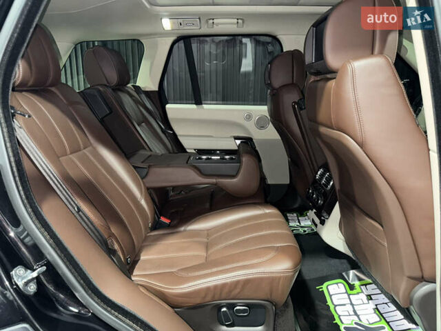 Чорний Ленд Ровер Рендж Ровер, об'ємом двигуна 4.37 л та пробігом 246 тис. км за 32299 $, фото 33 на Automoto.ua