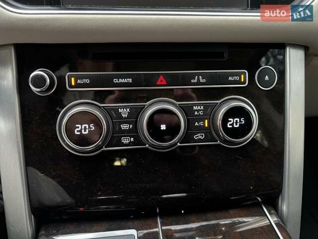 Черный Ленд Ровер Рендж Ровер, объемом двигателя 5 л и пробегом 175 тыс. км за 40300 $, фото 47 на Automoto.ua