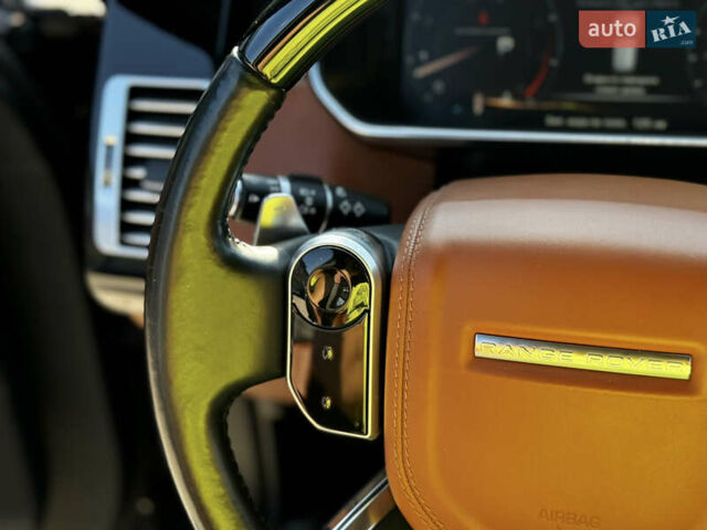 Ленд Ровер Рендж Ровер 2014 у Житомирі на Automoto.ua Чорний Ленд Ровер Рендж Ровер, об'ємом двигуна 5 л та пробігом 144 тис. км за 38999 $, фото 33 на Automoto.ua