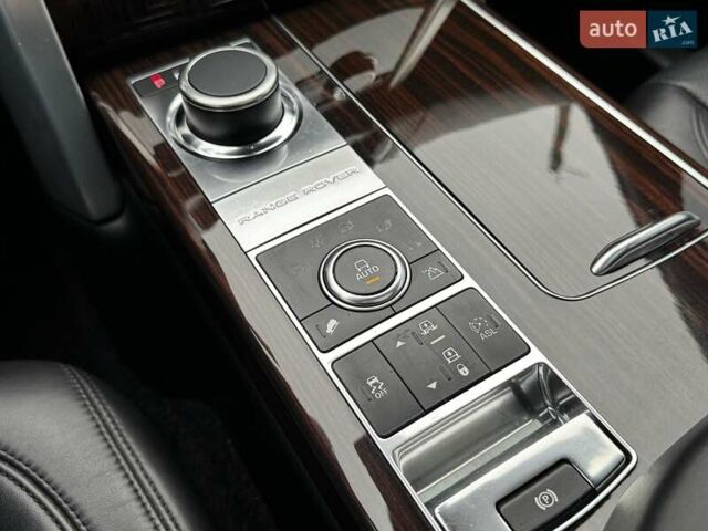 Чорний Ленд Ровер Рендж Ровер, об'ємом двигуна 2.99 л та пробігом 248 тис. км за 27900 $, фото 34 на Automoto.ua