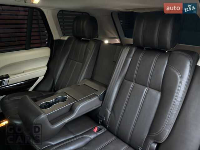 Чорний Ленд Ровер Рендж Ровер, об'ємом двигуна 2.99 л та пробігом 132 тис. км за 39000 $, фото 34 на Automoto.ua