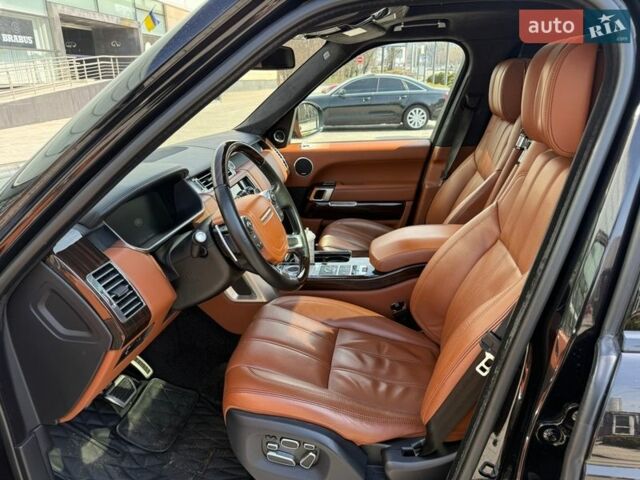 Чорний Ленд Ровер Рендж Ровер, об'ємом двигуна 4.37 л та пробігом 147 тис. км за 43900 $, фото 5 на Automoto.ua