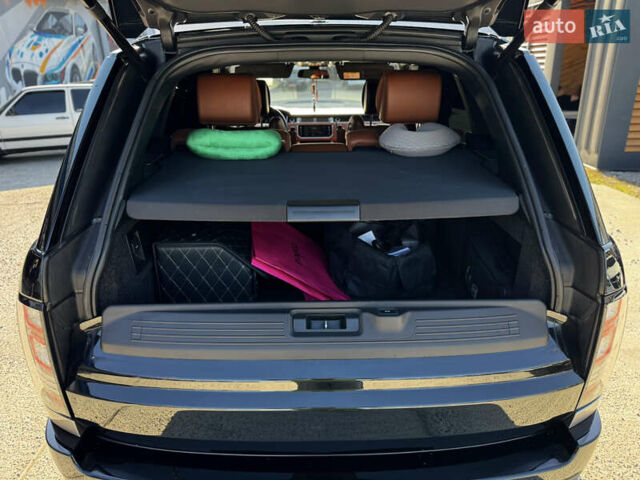 Ленд Ровер Рендж Ровер 2014 у Житомирі на Automoto.ua Чорний Ленд Ровер Рендж Ровер, об'ємом двигуна 5 л та пробігом 144 тис. км за 38999 $, фото 57 на Automoto.ua