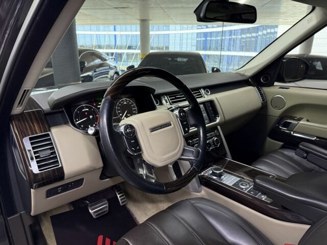 Чорний Ленд Ровер Рендж Ровер, об'ємом двигуна 4.4 л та пробігом 97 тис. км за 49000 $, фото 17 на Automoto.ua