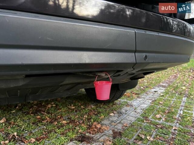 Чорний Ленд Ровер Рендж Ровер, об'ємом двигуна 5 л та пробігом 174 тис. км за 41000 $, фото 38 на Automoto.ua