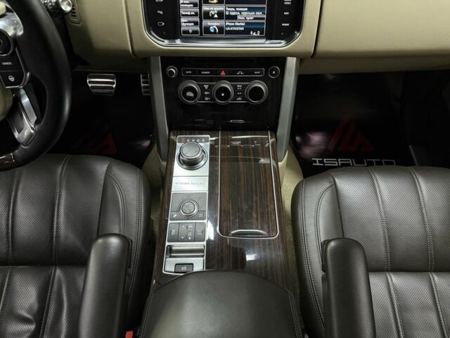 Чорний Ленд Ровер Рендж Ровер, об'ємом двигуна 4.4 л та пробігом 97 тис. км за 49000 $, фото 22 на Automoto.ua