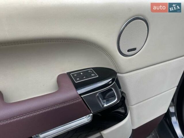 Черный Ленд Ровер Рендж Ровер, объемом двигателя 4.4 л и пробегом 221 тыс. км за 35000 $, фото 9 на Automoto.ua