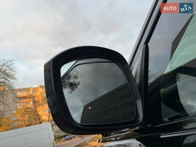 Чорний Ленд Ровер Рендж Ровер, об'ємом двигуна 4.37 л та пробігом 165 тис. км за 37500 $, фото 18 на Automoto.ua