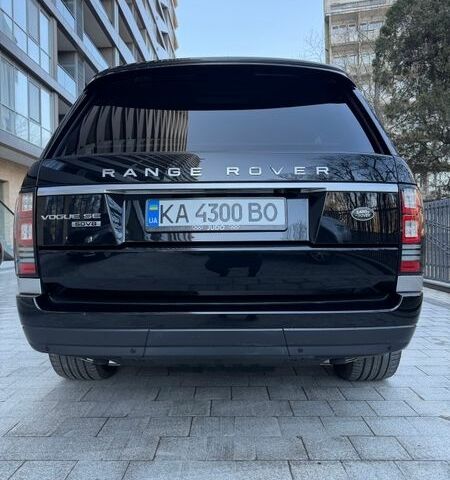 Чорний Ленд Ровер Рендж Ровер, об'ємом двигуна 4.37 л та пробігом 98 тис. км за 44900 $, фото 13 на Automoto.ua