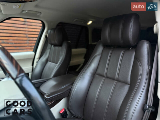Чорний Ленд Ровер Рендж Ровер, об'ємом двигуна 2.99 л та пробігом 132 тис. км за 39000 $, фото 20 на Automoto.ua