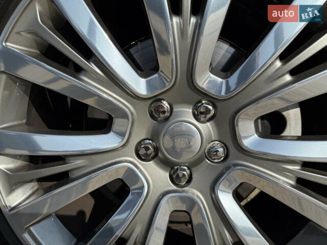 Черный Ленд Ровер Рендж Ровер, объемом двигателя 4.37 л и пробегом 202 тыс. км за 61499 $, фото 47 на Automoto.ua