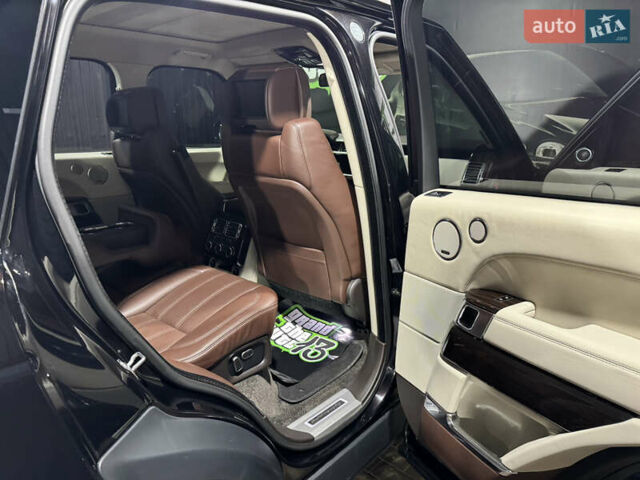 Чорний Ленд Ровер Рендж Ровер, об'ємом двигуна 4.37 л та пробігом 246 тис. км за 32299 $, фото 30 на Automoto.ua