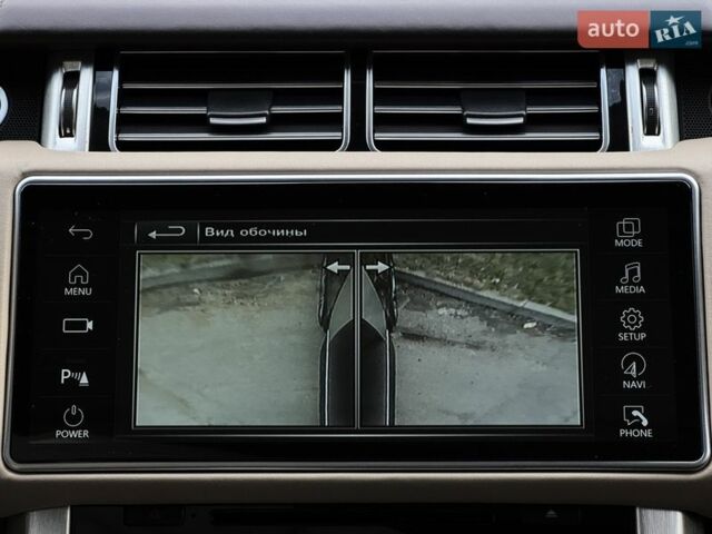 Чорний Ленд Ровер Рендж Ровер, об'ємом двигуна 4.4 л та пробігом 221 тис. км за 28800 $, фото 29 на Automoto.ua