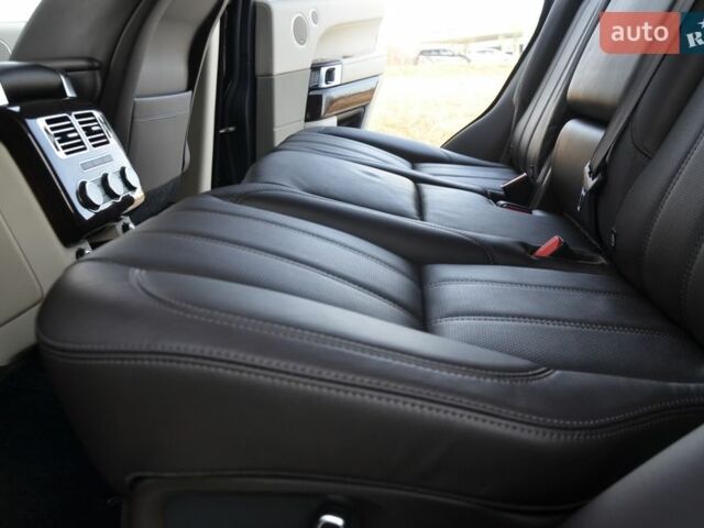 Чорний Ленд Ровер Рендж Ровер, об'ємом двигуна 3 л та пробігом 159 тис. км за 34750 $, фото 54 на Automoto.ua