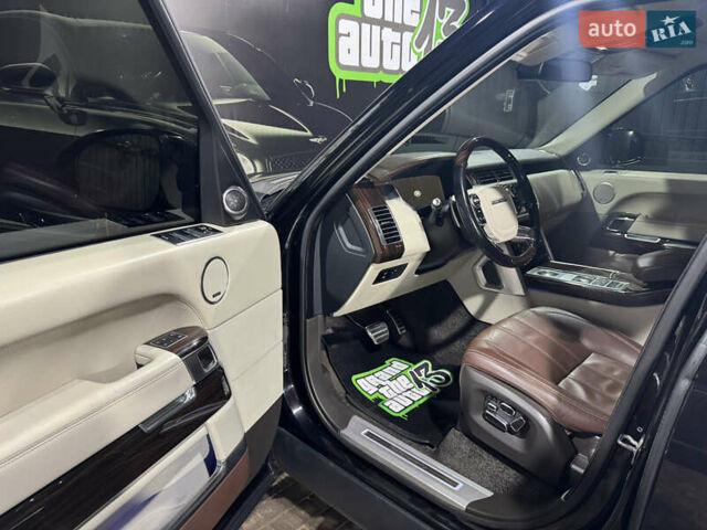 Чорний Ленд Ровер Рендж Ровер, об'ємом двигуна 4.37 л та пробігом 246 тис. км за 32299 $, фото 21 на Automoto.ua