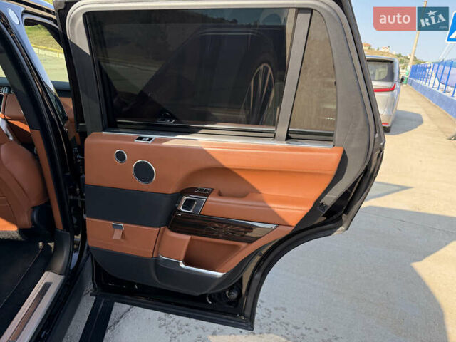 Черный Ленд Ровер Рендж Ровер, объемом двигателя 4.37 л и пробегом 202 тыс. км за 61499 $, фото 35 на Automoto.ua