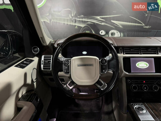 Чорний Ленд Ровер Рендж Ровер, об'ємом двигуна 4.37 л та пробігом 246 тис. км за 32299 $, фото 41 на Automoto.ua