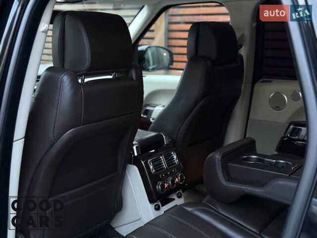 Чорний Ленд Ровер Рендж Ровер, об'ємом двигуна 2.99 л та пробігом 132 тис. км за 39000 $, фото 33 на Automoto.ua