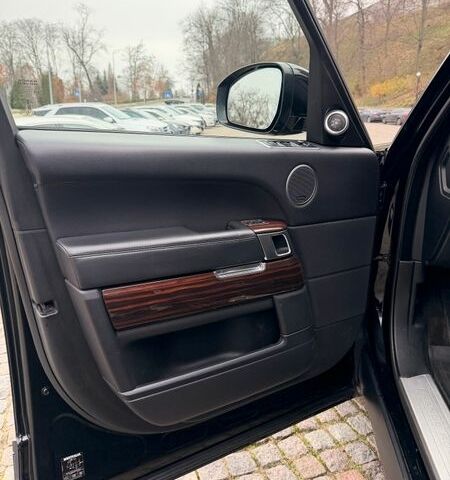 Черный Ленд Ровер Рендж Ровер, объемом двигателя 3 л и пробегом 204 тыс. км за 28500 $, фото 47 на Automoto.ua