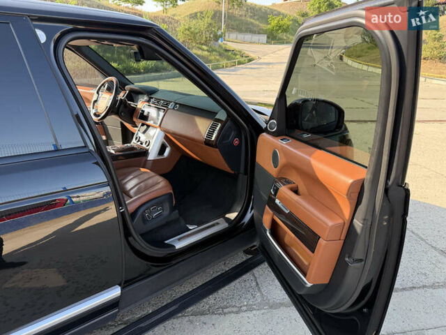 Черный Ленд Ровер Рендж Ровер, объемом двигателя 4.37 л и пробегом 202 тыс. км за 61499 $, фото 32 на Automoto.ua