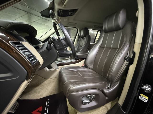 Чорний Ленд Ровер Рендж Ровер, об'ємом двигуна 4.4 л та пробігом 97 тис. км за 49000 $, фото 16 на Automoto.ua