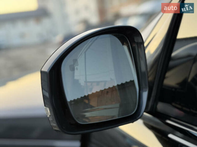 Чорний Ленд Ровер Рендж Ровер, об'ємом двигуна 5 л та пробігом 205 тис. км за 29999 $, фото 14 на Automoto.ua