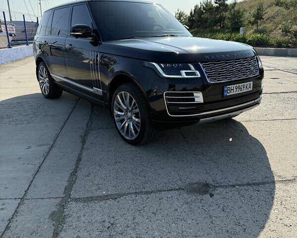 Черный Ленд Ровер Рендж Ровер, объемом двигателя 4.37 л и пробегом 202 тыс. км за 61499 $, фото 1 на Automoto.ua