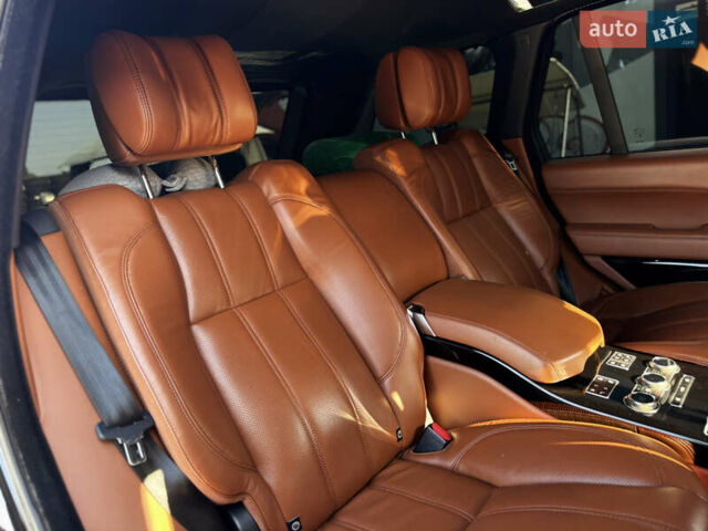 Ленд Ровер Рендж Ровер 2014 у Житомирі на Automoto.ua Чорний Ленд Ровер Рендж Ровер, об'ємом двигуна 5 л та пробігом 144 тис. км за 38999 $, фото 65 на Automoto.ua