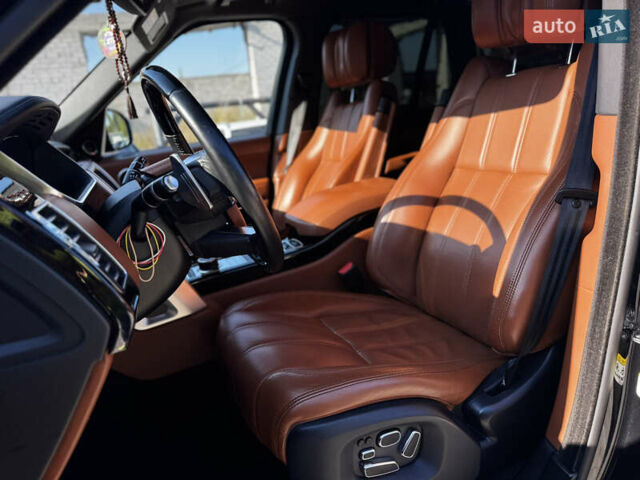 Ленд Ровер Рендж Ровер 2014 у Житомирі на Automoto.ua Чорний Ленд Ровер Рендж Ровер, об'ємом двигуна 5 л та пробігом 144 тис. км за 38999 $, фото 28 на Automoto.ua