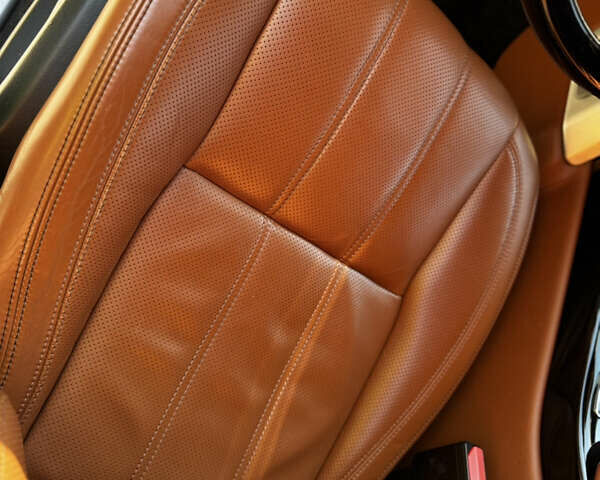 Ленд Ровер Рендж Ровер 2014 у Житомирі на Automoto.ua Чорний Ленд Ровер Рендж Ровер, об'ємом двигуна 5 л та пробігом 144 тис. км за 38999 $, фото 31 на Automoto.ua