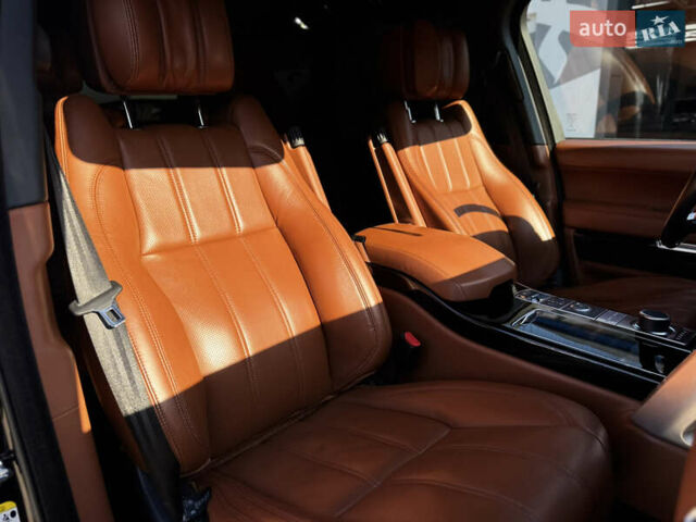 Ленд Ровер Рендж Ровер 2014 у Житомирі на Automoto.ua Чорний Ленд Ровер Рендж Ровер, об'ємом двигуна 5 л та пробігом 144 тис. км за 38999 $, фото 75 на Automoto.ua