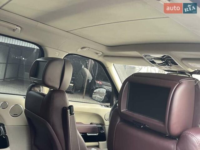 Черный Ленд Ровер Рендж Ровер, объемом двигателя 4.37 л и пробегом 221 тыс. км за 34000 $, фото 17 на Automoto.ua