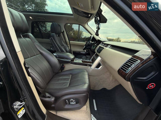 Чорний Ленд Ровер Рендж Ровер, об'ємом двигуна 3 л та пробігом 225 тис. км за 44000 $, фото 6 на Automoto.ua