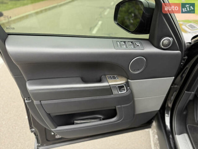 Черный Ленд Ровер Рендж Ровер, объемом двигателя 2.99 л и пробегом 214 тыс. км за 26800 $, фото 33 на Automoto.ua