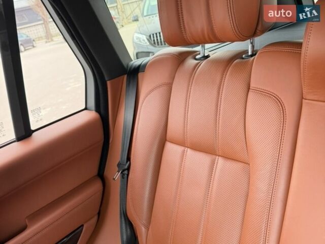 Черный Ленд Ровер Рендж Ровер, объемом двигателя 4.37 л и пробегом 112 тыс. км за 49999 $, фото 67 на Automoto.ua