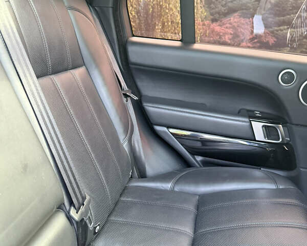 Чорний Ленд Ровер Рендж Ровер, об'ємом двигуна 3 л та пробігом 248 тис. км за 25900 $, фото 24 на Automoto.ua