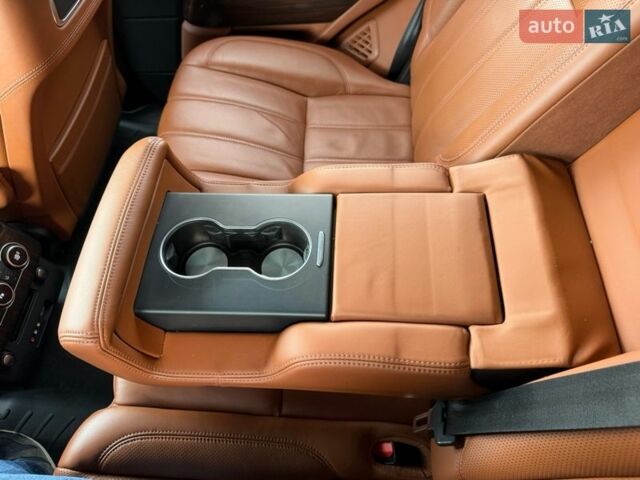 Черный Ленд Ровер Рендж Ровер, объемом двигателя 4.37 л и пробегом 112 тыс. км за 49999 $, фото 68 на Automoto.ua