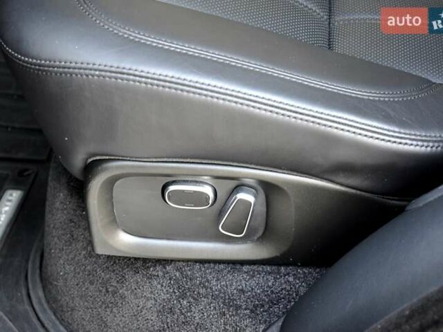 Черный Ленд Ровер Рендж Ровер, объемом двигателя 3 л и пробегом 110 тыс. км за 29500 $, фото 24 на Automoto.ua