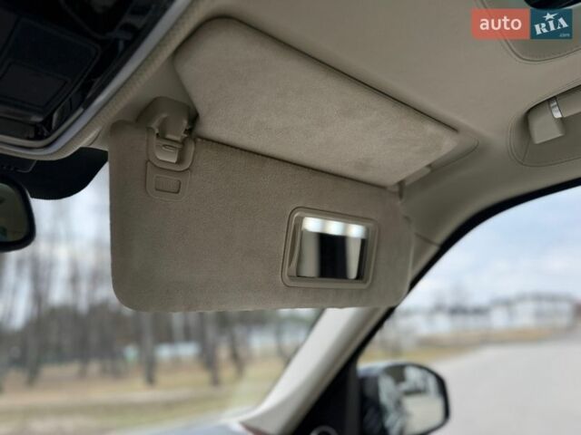 Черный Ленд Ровер Рендж Ровер, объемом двигателя 3 л и пробегом 179 тыс. км за 34900 $, фото 156 на Automoto.ua