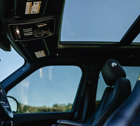 Чорний Ленд Ровер Рендж Ровер, об'ємом двигуна 5 л та пробігом 106 тис. км за 44900 $, фото 20 на Automoto.ua