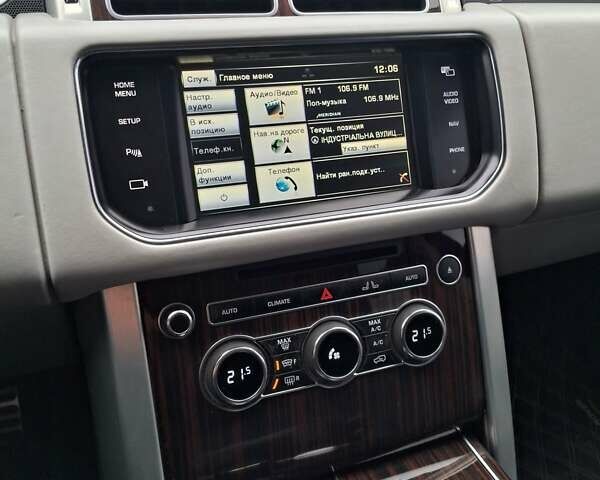 Чорний Ленд Ровер Рендж Ровер, об'ємом двигуна 2.99 л та пробігом 150 тис. км за 39500 $, фото 45 на Automoto.ua