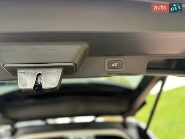 Черный Ленд Ровер Рендж Ровер, объемом двигателя 2.99 л и пробегом 214 тыс. км за 26800 $, фото 23 на Automoto.ua