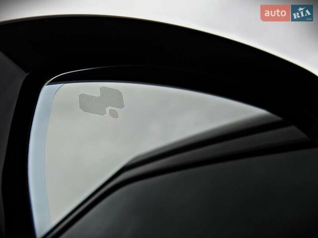 Чорний Ленд Ровер Рендж Ровер, об'ємом двигуна 3 л та пробігом 124 тис. км за 35000 $, фото 5 на Automoto.ua