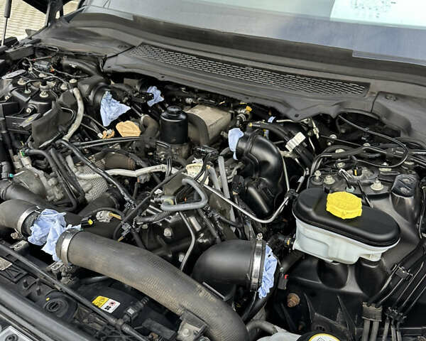 Черный Ленд Ровер Рендж Ровер, объемом двигателя 4.37 л и пробегом 214 тыс. км за 32000 $, фото 8 на Automoto.ua