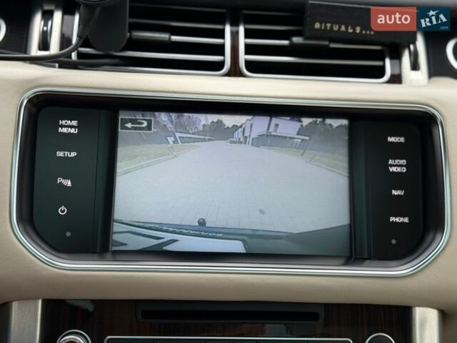 Черный Ленд Ровер Рендж Ровер, объемом двигателя 3 л и пробегом 179 тыс. км за 34900 $, фото 176 на Automoto.ua