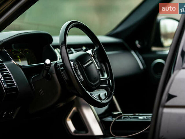 Черный Ленд Ровер Рендж Ровер, объемом двигателя 5 л и пробегом 129 тыс. км за 50000 $, фото 8 на Automoto.ua