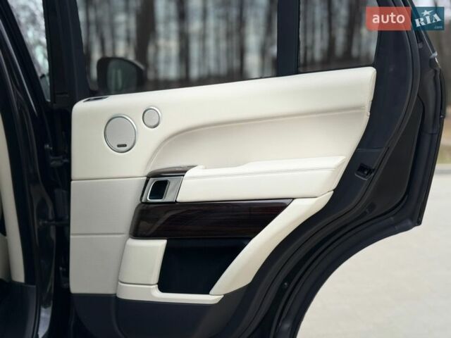 Черный Ленд Ровер Рендж Ровер, объемом двигателя 3 л и пробегом 179 тыс. км за 34900 $, фото 96 на Automoto.ua