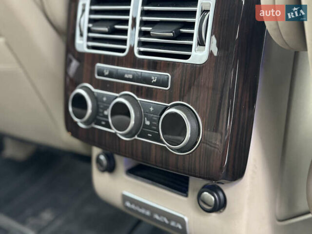 Черный Ленд Ровер Рендж Ровер, объемом двигателя 3 л и пробегом 195 тыс. км за 20800 $, фото 22 на Automoto.ua